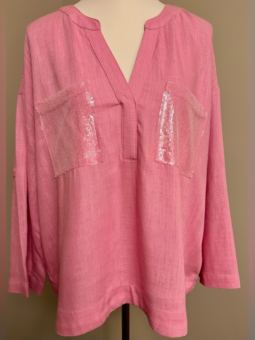 Melanie Lyne Linen/Viscose Tunic w Sequinned Patch Pockets - Oversized.
